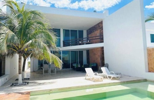 Chicxulub Puerto Villa | Yucatan Tropical Riviera. Relax by the sea