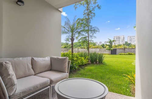 La Cruz de Huanacaxtle Apartment | Zantamar 105C: Beachfront Suite on Groundfloor