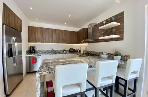 Emiliano Zapata Apartment | Zenith - 403