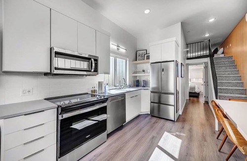 Virgin House | Zion Retreat: Brand New Tiny Home w/King Bed, Full Kitchen & Kids Loft #20