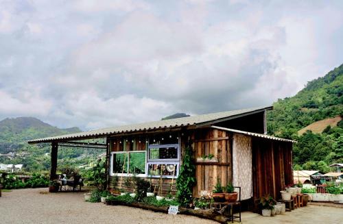 พอยื้อใจ doichang