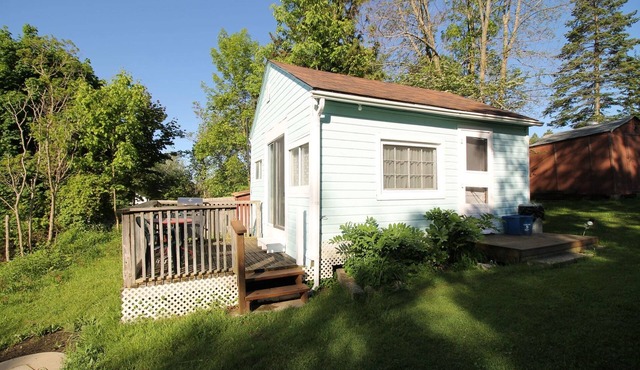 1 Bdrm Country cottage #5 - Rosewood Cottages