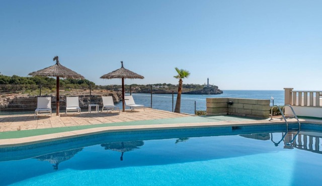 1 Bedroom Superior Sea View Apartment, large Terrace, Wifi, TV
