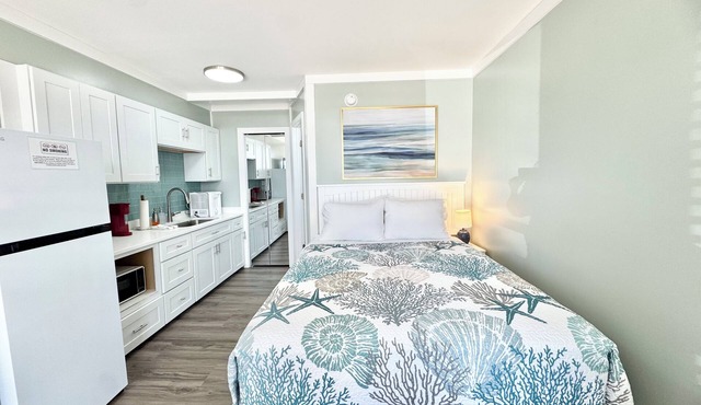 1st Floor Studio · Beach Access · Pool & Kitchenette