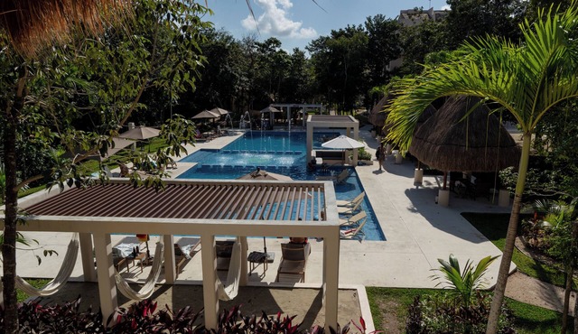2pools-long stays-family friendly-remote work-relax-peaceful -puerto Morelos