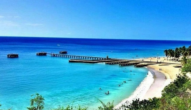 #3 Beachfront 3BR, 2BA - Jobos, Montones, Shacks, Crash Boat, Villa Montaña