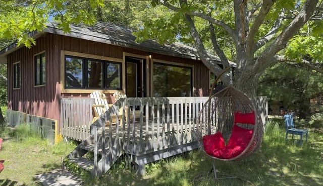3-Bedroom Cottage #1 - Sand Bay