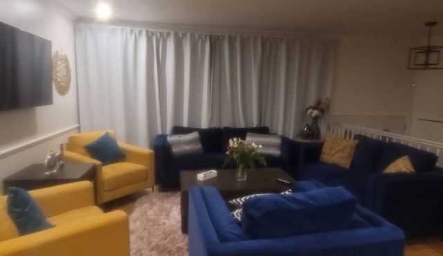 4-bedroom bungalow in charming Blainville with fitness room and AC