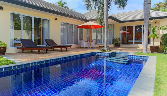 ⭐️⭐️⭐️⭐️⭐️ 5 Islands two bedroom Poolvilla, 100 meters to beach