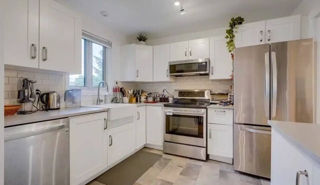 5155: Charming House near MTL city centernn