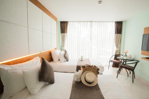 A Hotel Simply