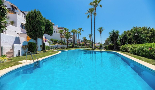 Aldea Blanca Duplex Nueva Andalucía