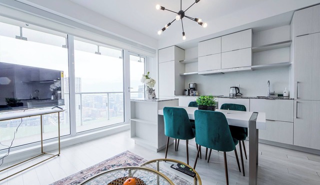 Altitude Suites Bay Street by Teristo Group