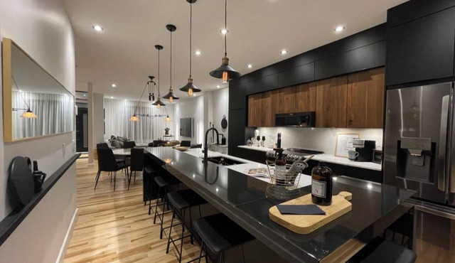 Amazing three bedroom two bathroom apartment and the heart of Villeray