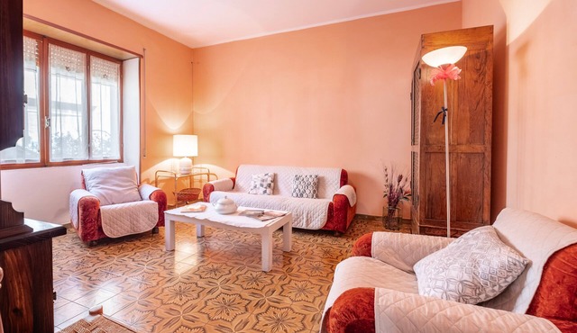Apartment 'Appartamento Casa Rita' with Balcony and Wi-Fi