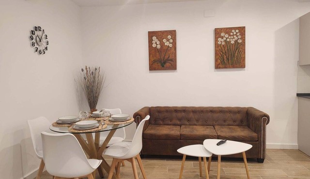 Apartamento en Plaza Séneca: Inés