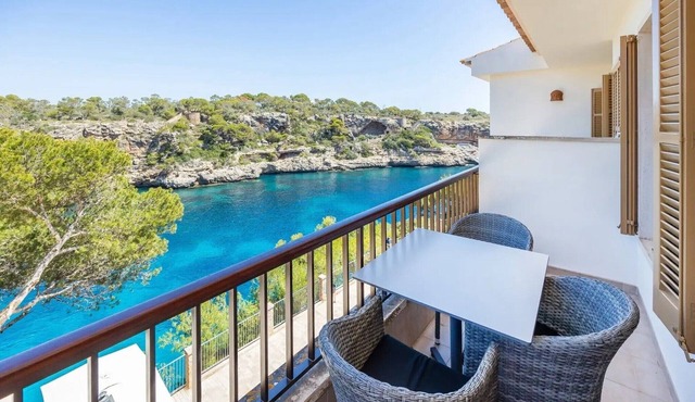 Apartment 'Apto Vistas Al Mar' with Sea View, Wi-Fi and Air Conditioning