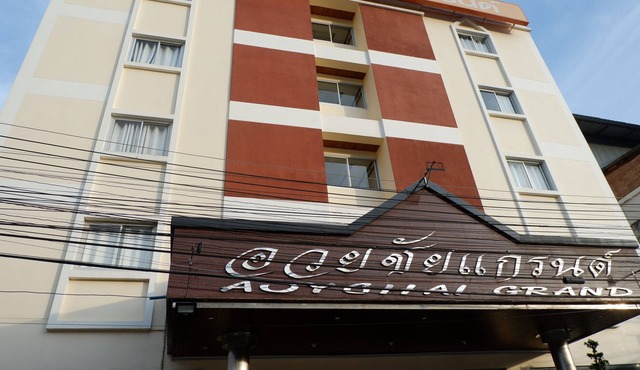 Auychai Grand Hotel