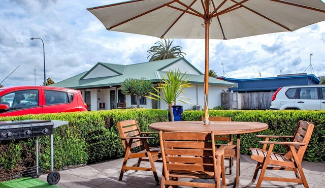 Barringtons Motor Lodge