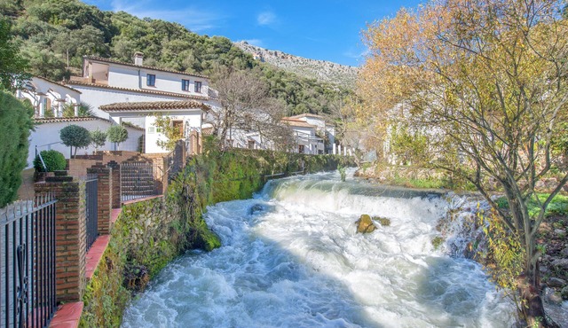 Beautiful Apartment "Casa Rural Nacimiento 1" with Pool