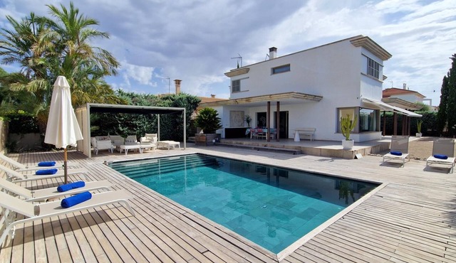 Beautiful house in Sa Rápita, close to Es Trenc.