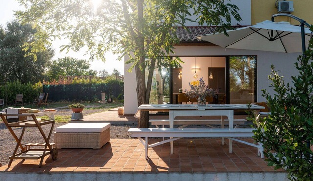 Beautiful private villa for 4 people with A/C, WIFI, terrace and panoramic view