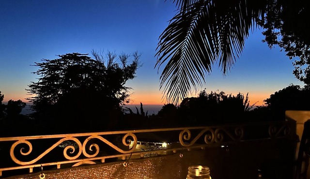 Beautiful Mediterranean Home Near Beautiful Canyon & Coastal Walking Paths.