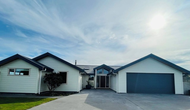 Been2Bs @ Hawera
