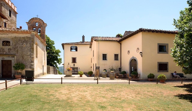 Belvedere Appartment hosted by Agriturismo Castello di Montozzi