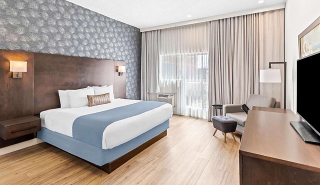 Best Western Plus Montreal East