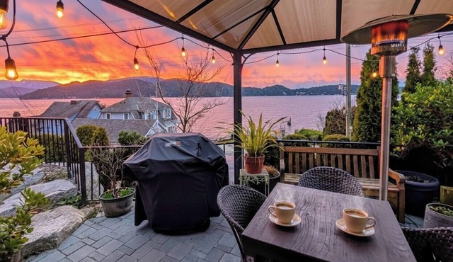 Bill's Landing Luxury Suite with private Hot Tub