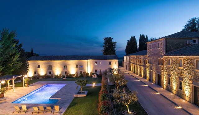 Borgo Ariano 4 – Apartment with pool