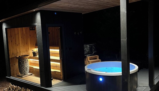 Brand New Black Fox Cabin