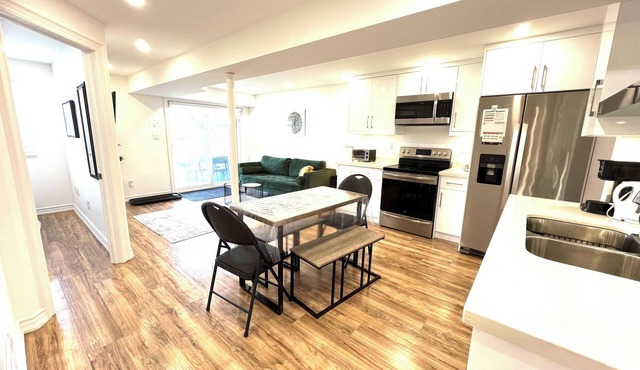 Bright Luxury Unit+ free Parking