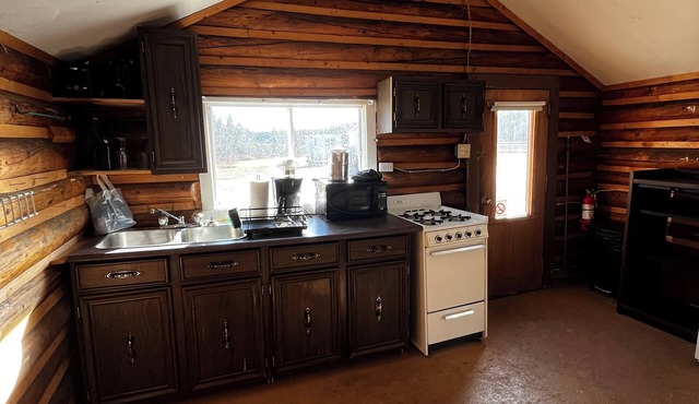 Buck Fever Services - Lodging, Convenience +, Fluids, Wifi, Outdoors, Rental,etc