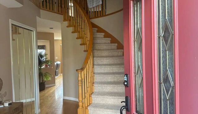 Calm, safe, quiet, walk friendly House