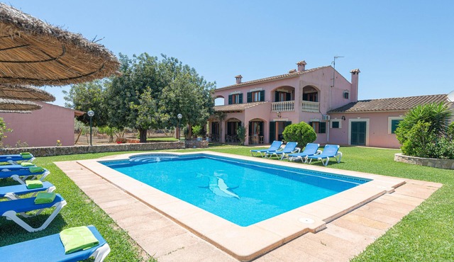 CASA CAMPILLOS - Villa with private pool and free Wi-Fi in Llucmajor