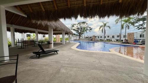 Casa Parota