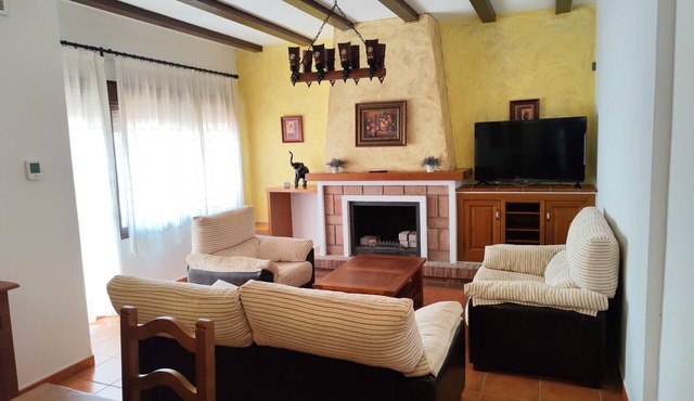 CASA RURAL ABUELA MERCEDES & CATALINA (20 beds)