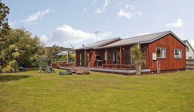 Castleview Getaway Matarangi - Matarangi Home