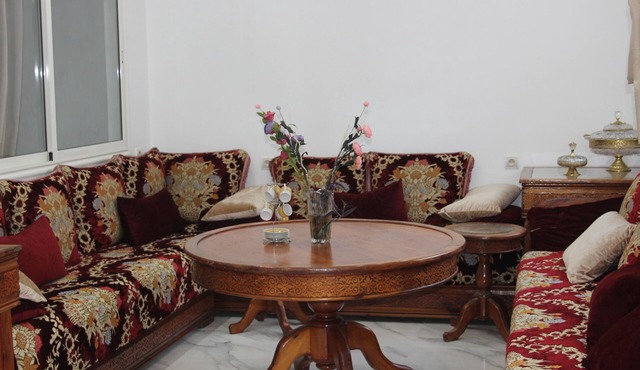 Charming 2-bedroom apartment in lovely Marrakesh with WiFi, AC