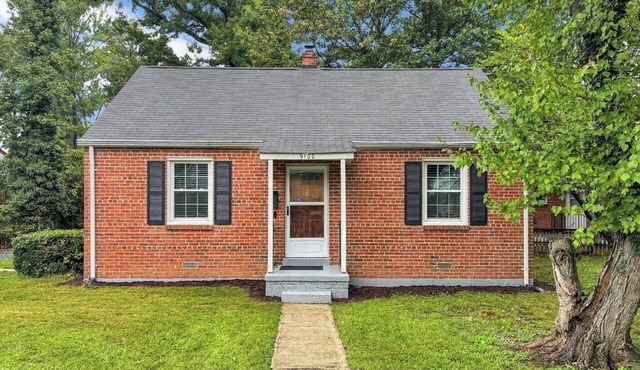 Charming 3BR house garage AC WiFi W/D near UMD, from 8.20.2026
