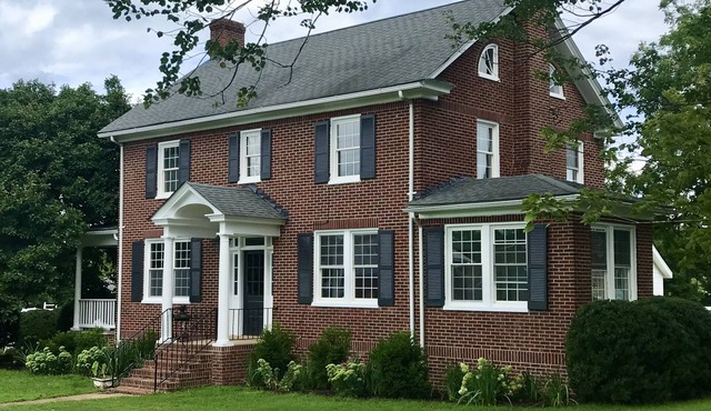Classic Circa 1929 Estate by Montpelier, Wineries, Charlottesville, Pet Friendly