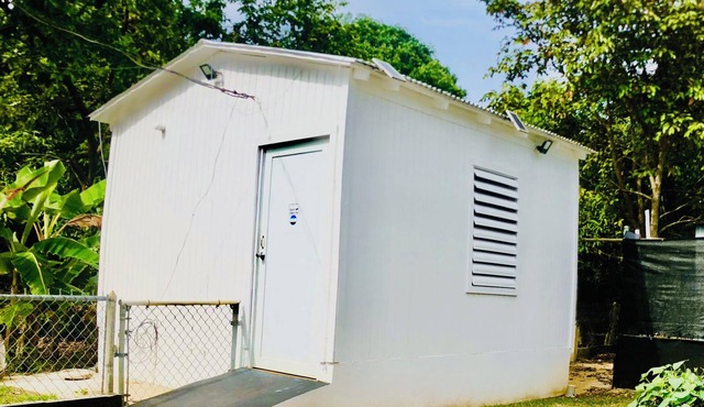 Comfy & cozy studio vacational, 5 mins from the beach crash boat in Aguadilla PR