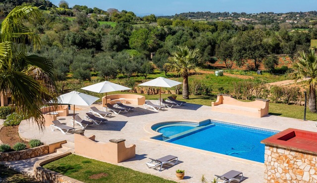 Country House 'Casa Fina ' with Mountain View, Private Pool and Wi-Fi