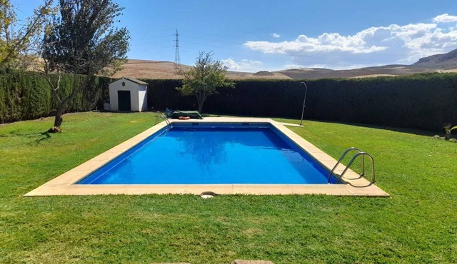 Country House "Complejo Cortijo Rural El Puntal" with Mountain View & Private Pool