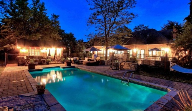 Cozy mansion/villa with 4 bedroom