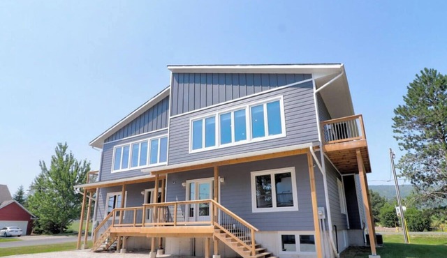 Crescent Collective | Blue Mtn Chalet for Corporate Retreats & Team Offsites