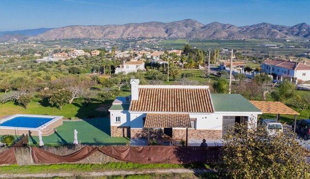Cubo's Finca La Higuera/private pool/free wifi/privacy
