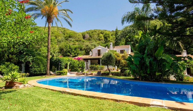 Cubo's Villa Las Lagunas de Azahar/free wifi/high privacy/private pool